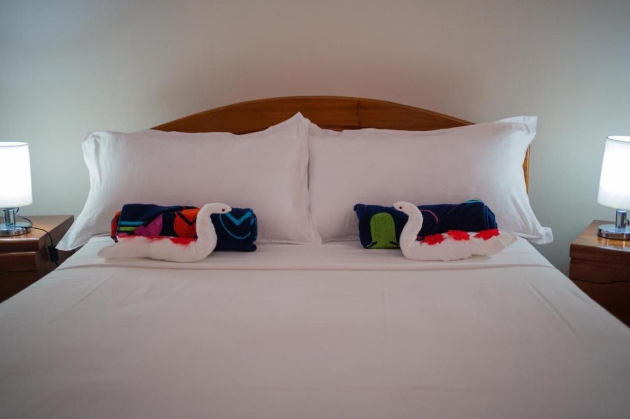 Gold Beach Resort Flic en Flac Bagian luar foto